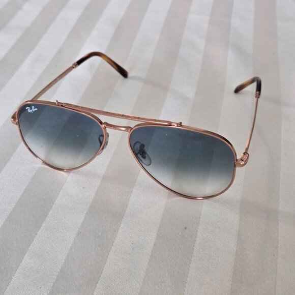 NEW  - Ray-Ban Unisex's Aviator Sunglasses RB3625 - Picture 1 of 7